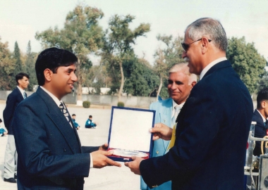 Flt Lt Abdur Rehman Jami  & Chief of the Air Staff Air Chief Marshal PERVAIZ AHMED QURESHI